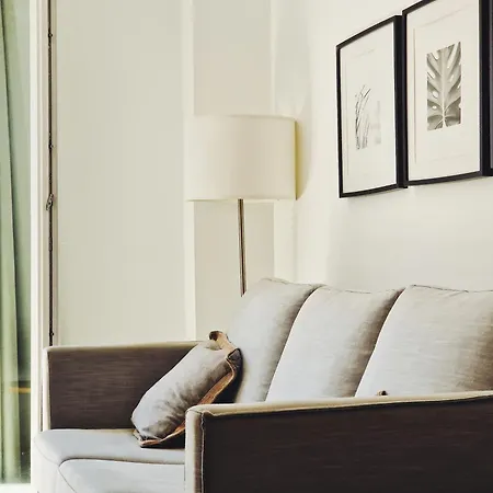 Plaza Naranjos Apartment Marbella